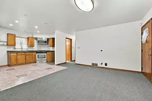 8805 W Bender Ave, Milwaukee, WI 53225 - Photo 9
