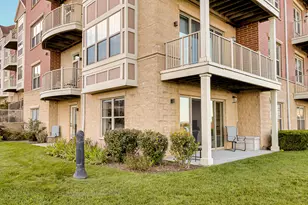 4110 S Lake Dr, Saint Francis, WI 53235 - Photo 29