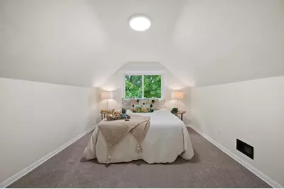 1546 S 93rd St, West Allis, WI 53214 - Photo 23