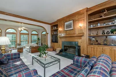 4945 S Calhoun Rd, New Berlin, WI 53151 - Photo 23
