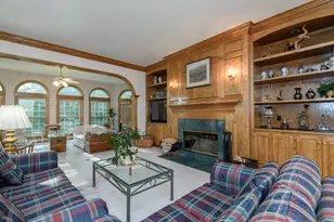 4945 S Calhoun Rd, New Berlin, WI 53151 - Photo 23