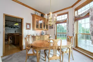 4945 S Calhoun Rd, New Berlin, WI 53151 - Photo 33