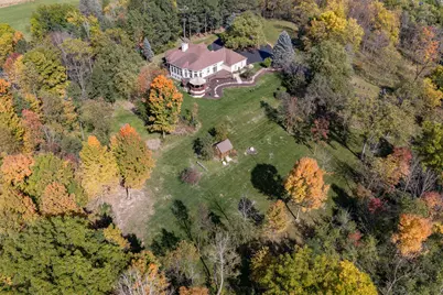 4945 S Calhoun Rd, New Berlin, WI 53151 - Photo 7