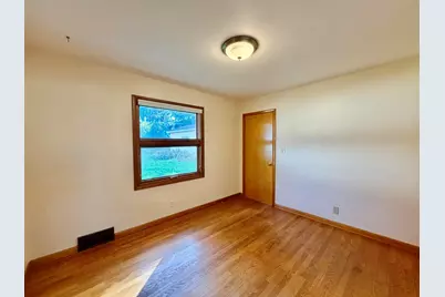 2317  31st St, La Crosse, WI 54601 - Photo 15