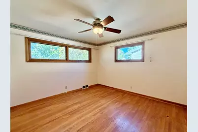 2317  31st St, La Crosse, WI 54601 - Photo 11