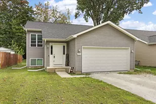 6535 247th Ave, Paddock Lake, WI 53168 - Photo 1