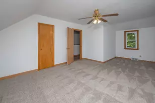 8373 S 35th St, Franklin, WI 53132 - Photo 27