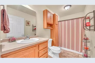 606  Danube Ct #8, Sheboygan Falls, WI 53085 - Photo 15
