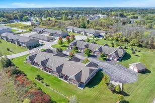 606 Danube Ct, Sheboygan Falls, WI 53085 - Photo 21
