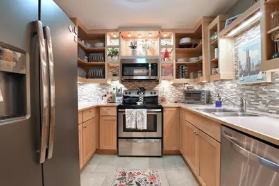 5200 S Tuckaway Blvd #365, Greenfield, WI 53221 - Photo 3
