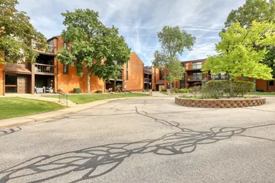 5200 S Tuckaway Blvd #365, Greenfield, WI 53221 - Photo 19