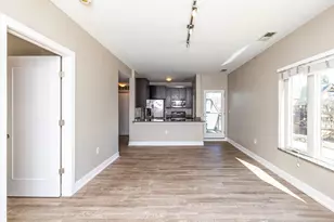 1809 N Cambridge Ave, Milwaukee, WI 53202 - Photo 7
