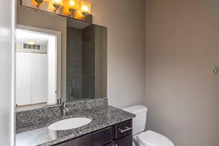 1809 N Cambridge Ave, Milwaukee, WI 53202 - Photo 11