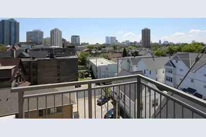 1809 N Cambridge Ave #201, Milwaukee, WI 53202 - Photo 13