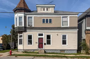 3232 W Cameron Ave, Milwaukee, WI 53209 - Photo 3
