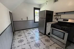 2210 S 71st St, West Allis, WI 53219 - Photo 29