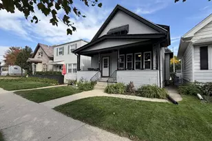 2210 S 71st St, West Allis, WI 53219 - Photo 3