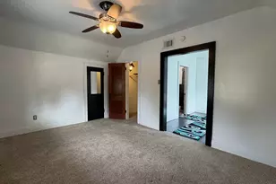 2210 S 71st St, West Allis, WI 53219 - Photo 37