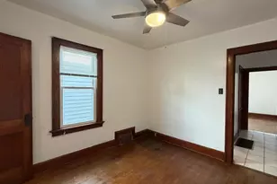 2210 S 71st St, West Allis, WI 53219 - Photo 19