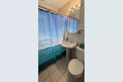 2210 S 71st St #2212, West Allis, WI 53219 - Photo 21
