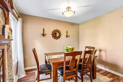 13530 W Fountain Ct, New Berlin, WI 53151 - Photo 13