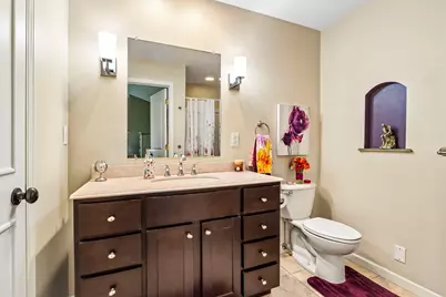 13530 W Fountain Ct, New Berlin, WI 53151 - Photo 37