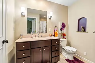 13530 W Fountain Ct, New Berlin, WI 53151 - Photo 37