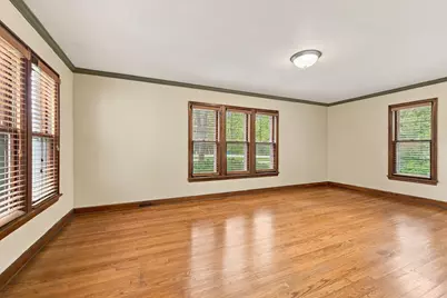 N83W13764  Fond Du Lac Ave #N83W13766, N83W13768, Menomonee Falls, WI 53051 - Photo 5