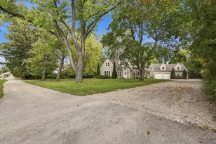 N83W13764 Fond du Lac Ave, Menomonee Falls, WI 53051 - Photo 3