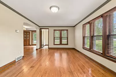 N83W13764  Fond Du Lac Ave #N83W13766, N83W13768, Menomonee Falls, WI 53051 - Photo 7