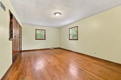 N83W13764  Fond Du Lac Ave #N83W13766, N83W13768, Menomonee Falls, WI 53051 - Photo 15