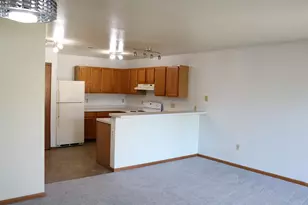 705 Horicon St, Horicon, WI 53032 - Photo 3