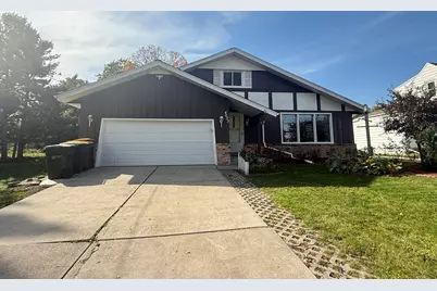 4603 N 118th St, Wauwatosa, WI 53225 - Photo 3