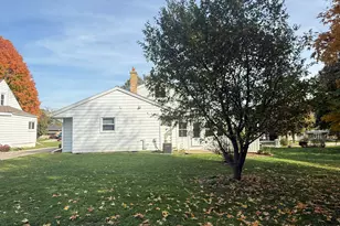 4603 N 118th St, Wauwatosa, WI 53225 - Photo 33