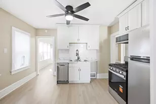 2836 N 39th St, Milwaukee, WI 53210 - Photo 11