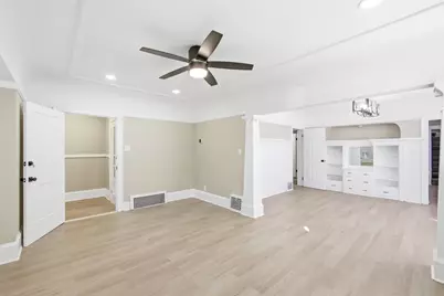 2836 N 39th St, Milwaukee, WI 53210 - Photo 7