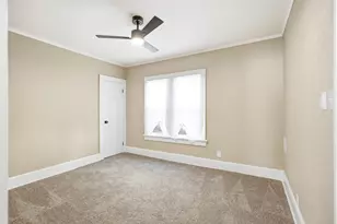 2836 N 39th St, Milwaukee, WI 53210 - Photo 15
