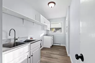 W226N8041 Longview Dr, Lisbon, WI 53089 - Photo 13