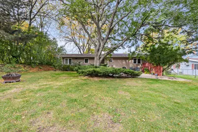 102  Birch Ln, Hartford, WI 53027 - Photo 17
