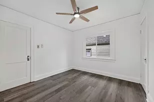 4425 W Hampton Ave, Milwaukee, WI 53218 - Photo 17