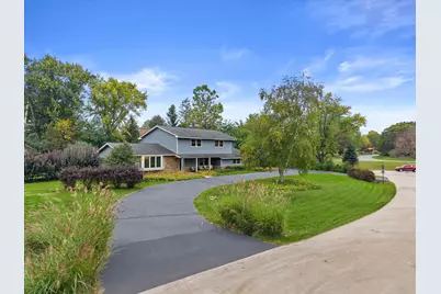 15735  Kata Dr, Brookfield, WI 53122 - Photo 51