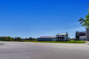 W8467 Hwy 11 Hwy, Darien, WI 53115 - Photo 3