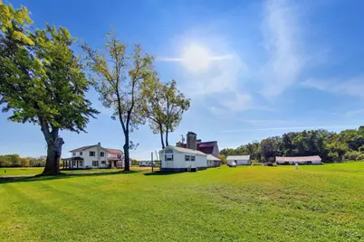 W8467  Hwy 11 Hwy, Darien, WI 53115 - Photo 15