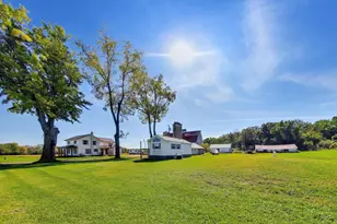 W8467 Hwy 11 Hwy, Darien, WI 53115 - Photo 15