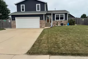 5720 81st St, Kenosha, WI 53142 - Photo 1
