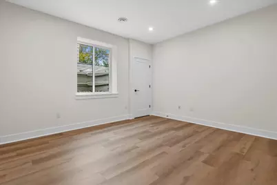 2524 S Superior St, Milwaukee, WI 53207 - Photo 33