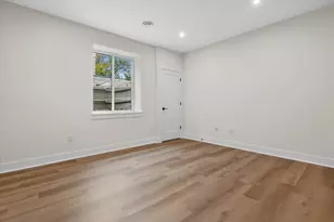 2524 S Superior St, Milwaukee, WI 53207 - Photo 33