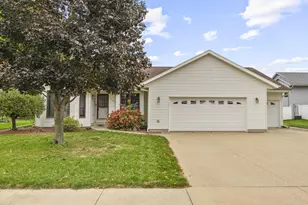 127 Marigold Ln, West Salem, WI 54669 - Photo 19