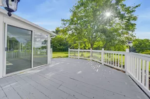 2135 Deer Path, Waukesha, WI 53189 - Photo 31