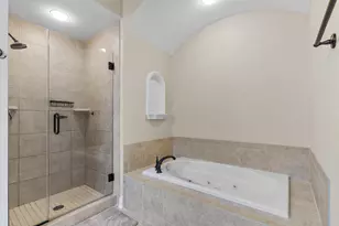 17490 Crest Hill Dr, Brookfield, WI 53045 - Photo 19
